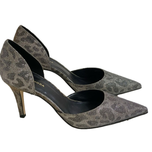 Pelle Moda Shoes - NEW Closed Toe Heels Pelle Moda Havana Grey Size 9.5